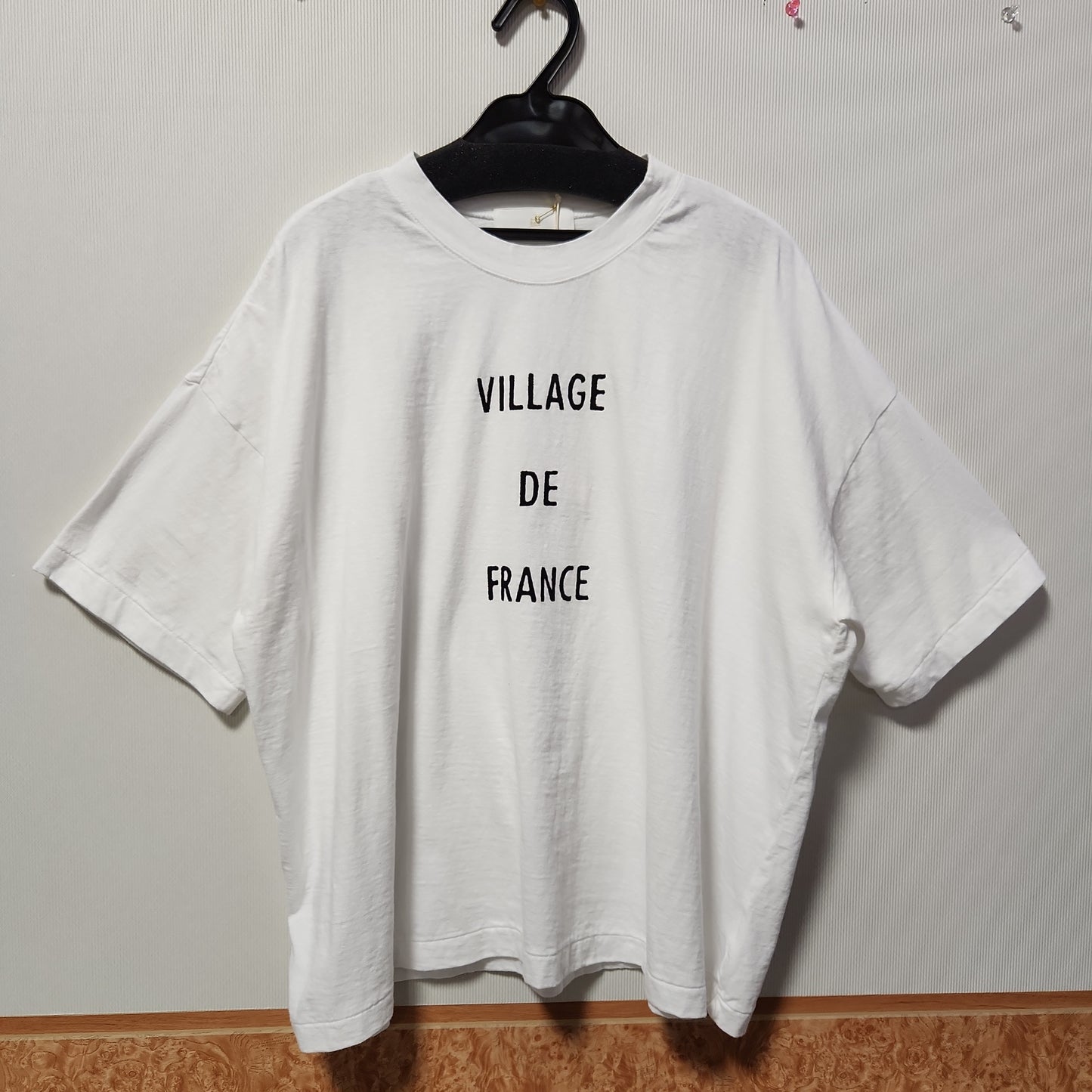 A PIECE OF LIBRARY 綿100% ロゴTシャツ