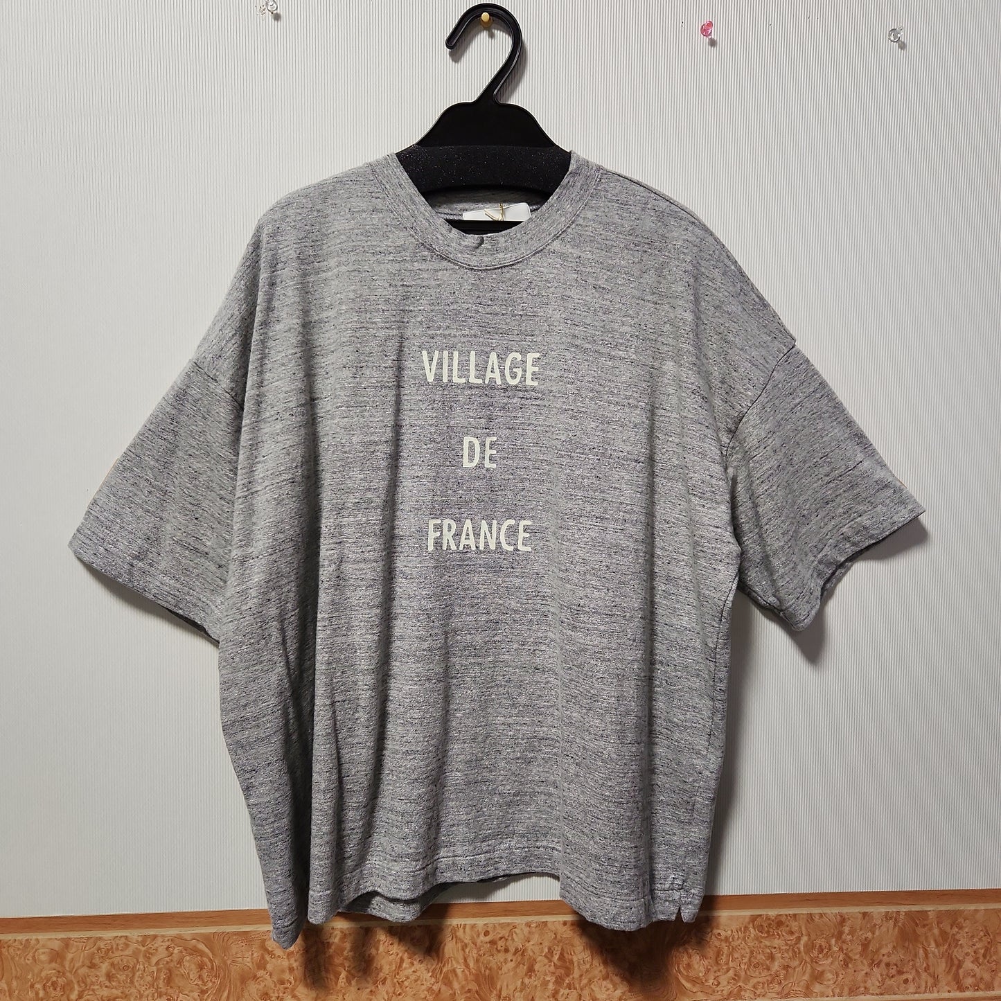 A PIECE OF LIBRARY 綿100% ロゴTシャツ