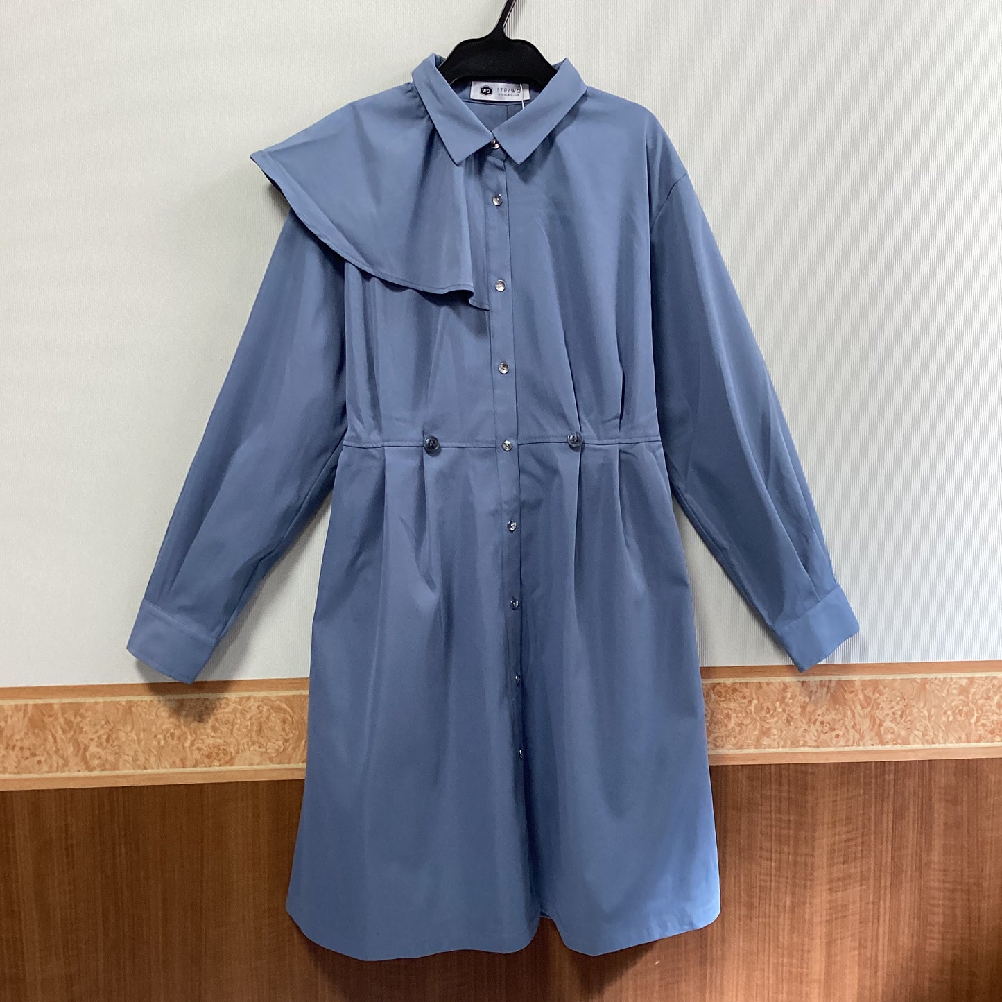 179/WG ショルダーフリルシャツワンピース