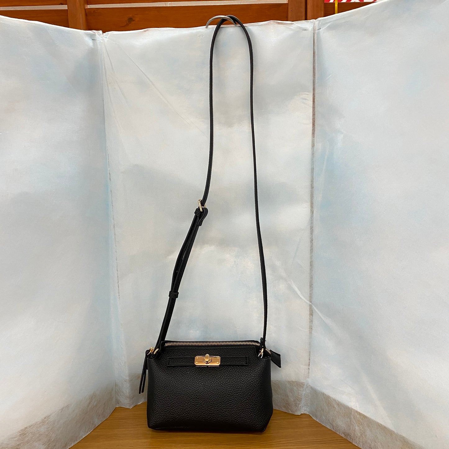 MID GIRL APPLIY ショルダーバッグ