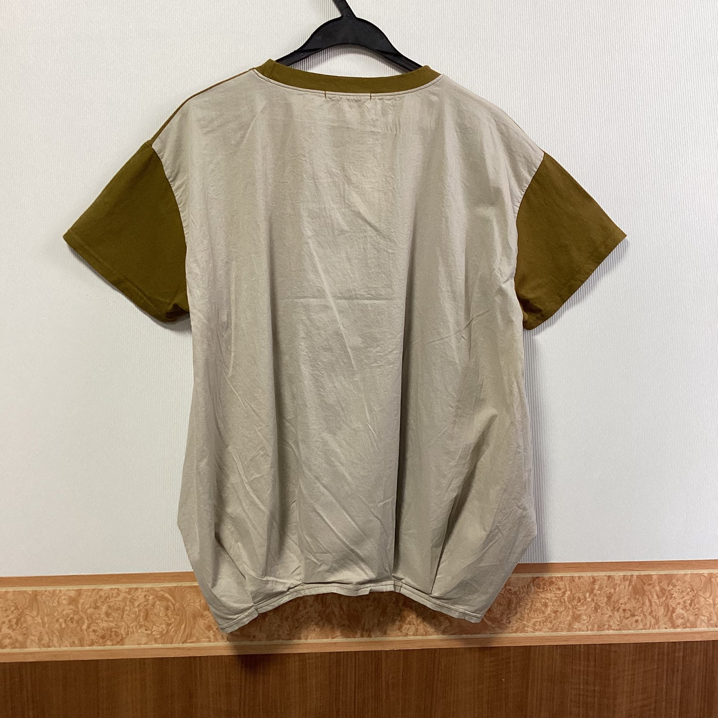E.m.m.M 綿100%異素材切替半袖Tシャツ