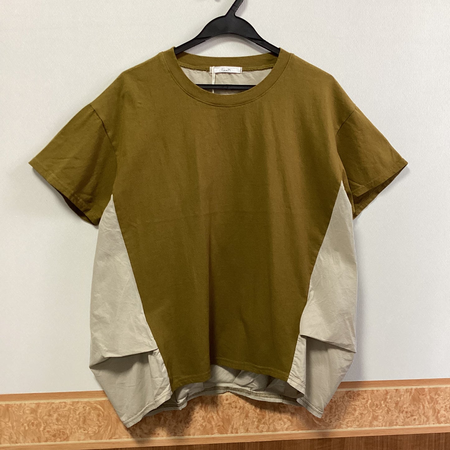 E.m.m.M 綿100%異素材切替半袖Tシャツ