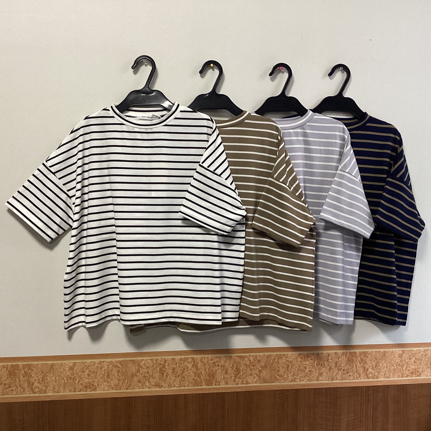 SUN VALLEY ボーダー柄五分袖Tシャツ