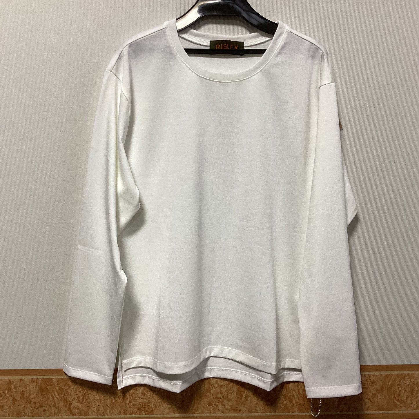 RISLEY シンプル長袖Tシャツ