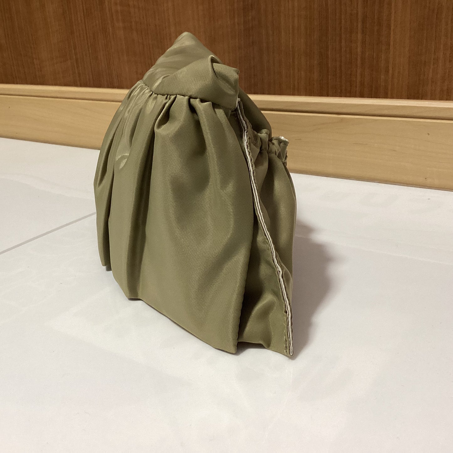 Medelu 2wayサテンフリルショルダーバッグ