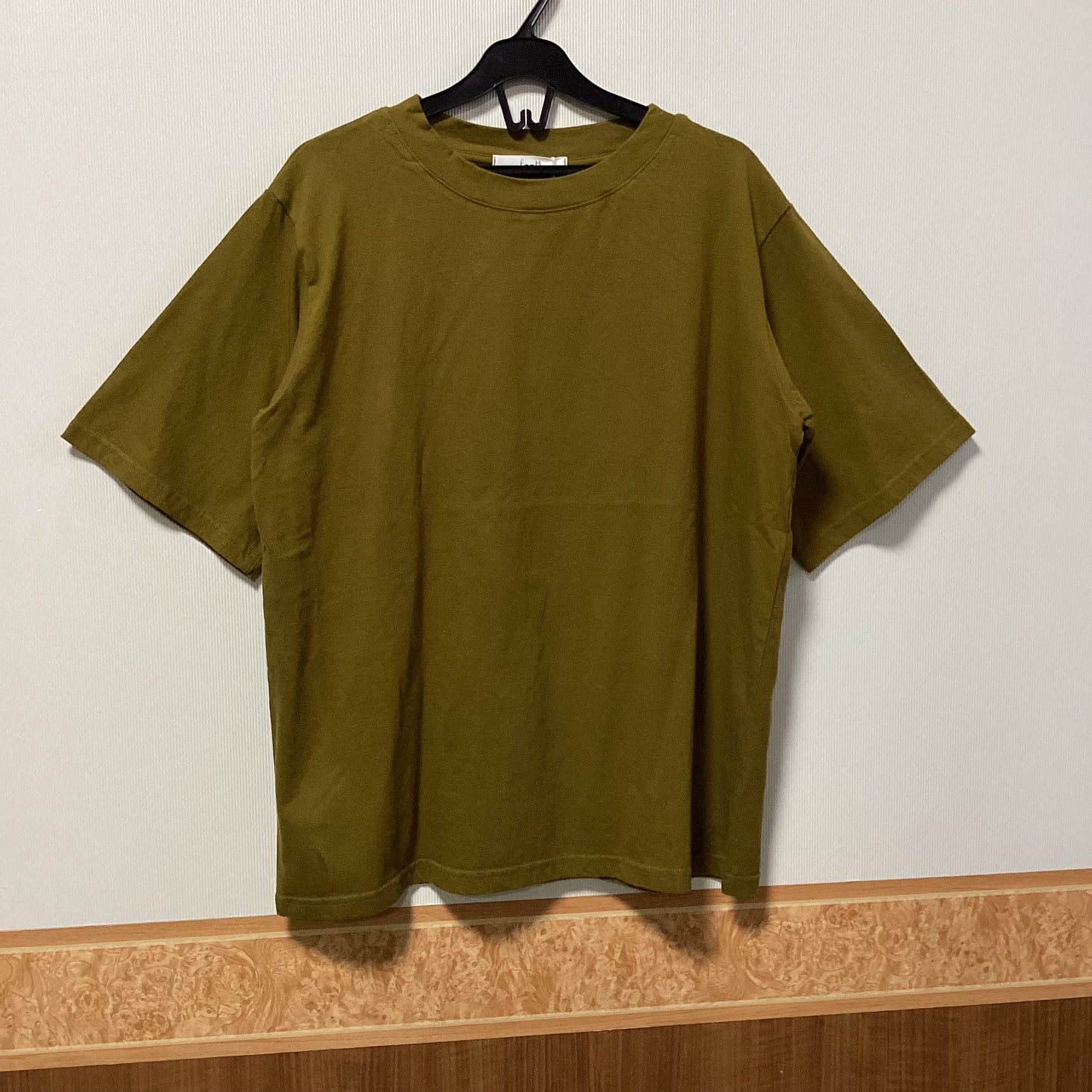 E.m.m.M 綿100%バックプリント五分袖Tシャツ