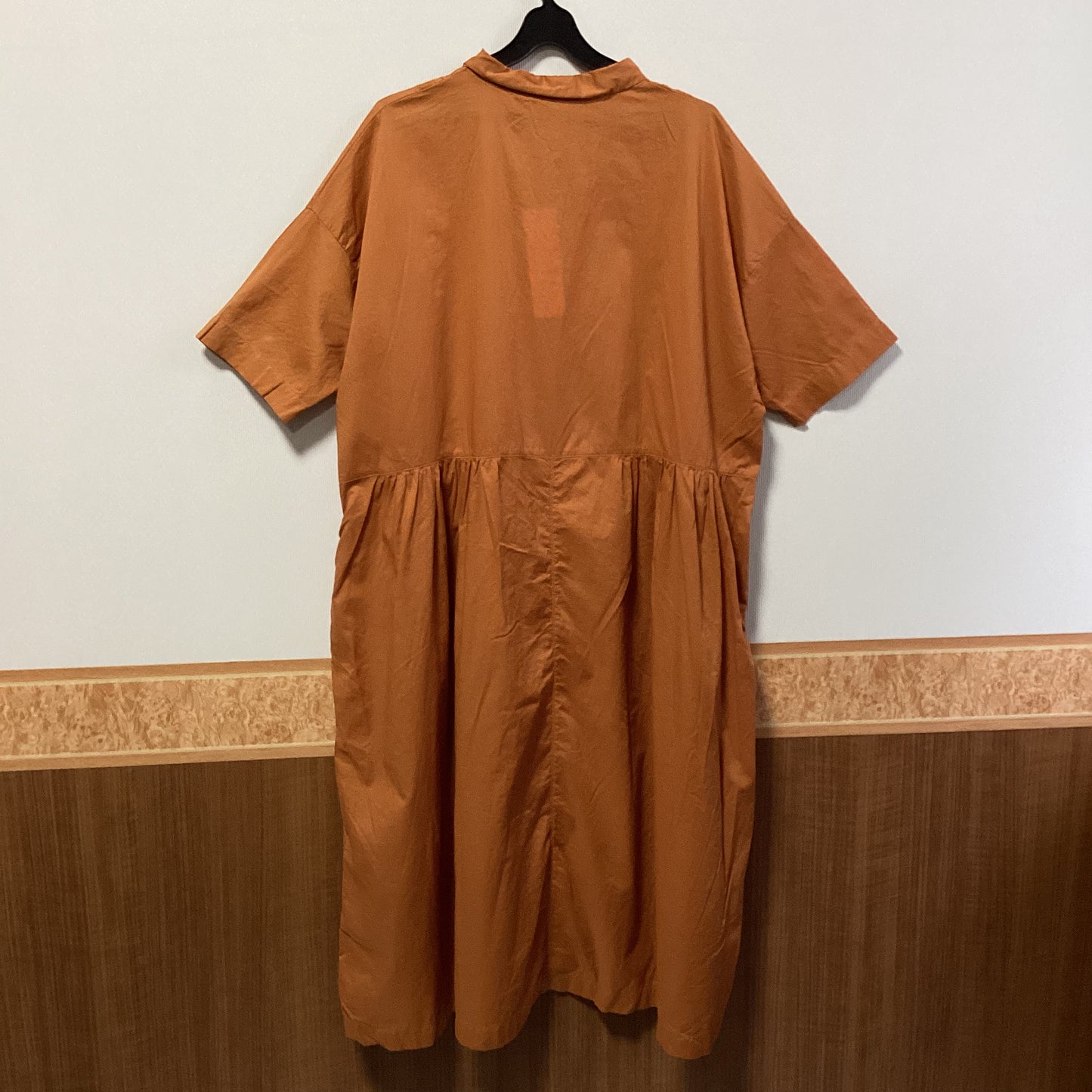 SUN VALLEY 日本製品染綿100%刺繍ワンピース