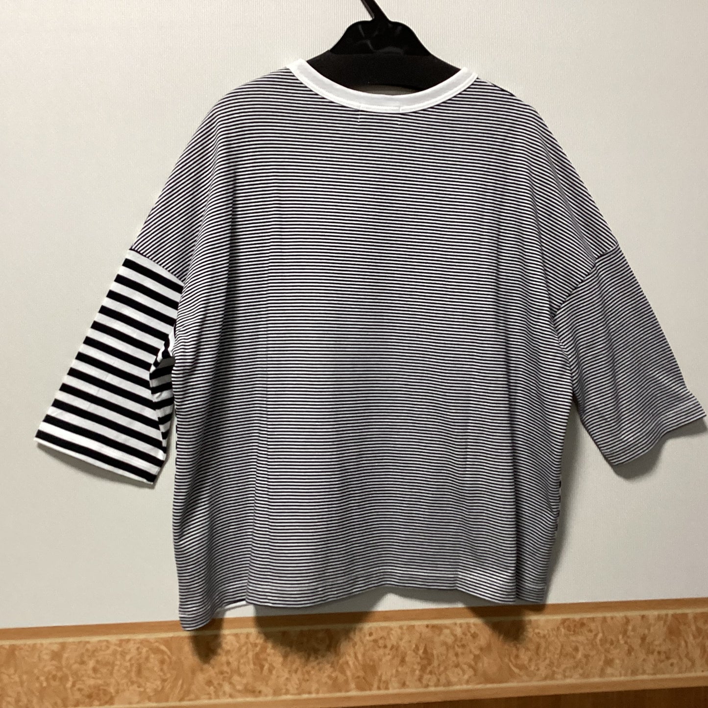 DIARIES 綿100%ボーダー柄七分袖Tシャツ