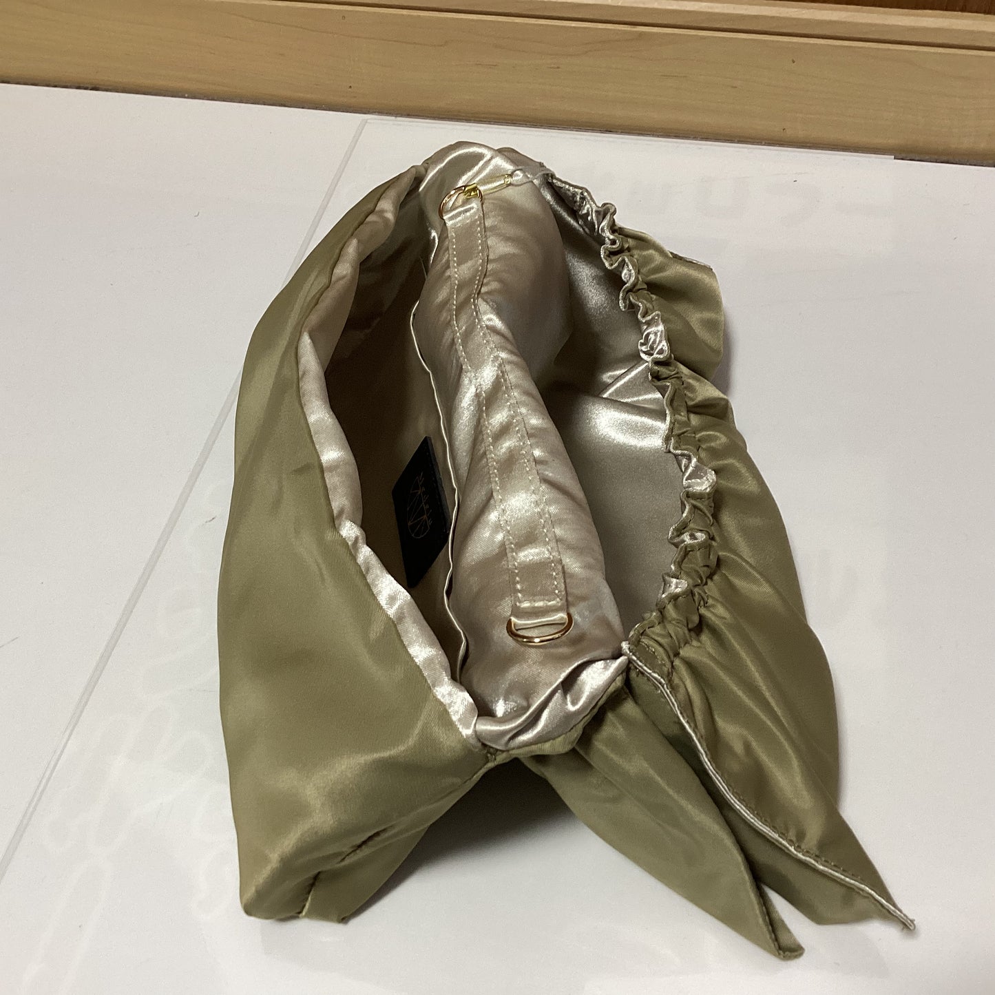 Medelu 2wayサテンフリルショルダーバッグ