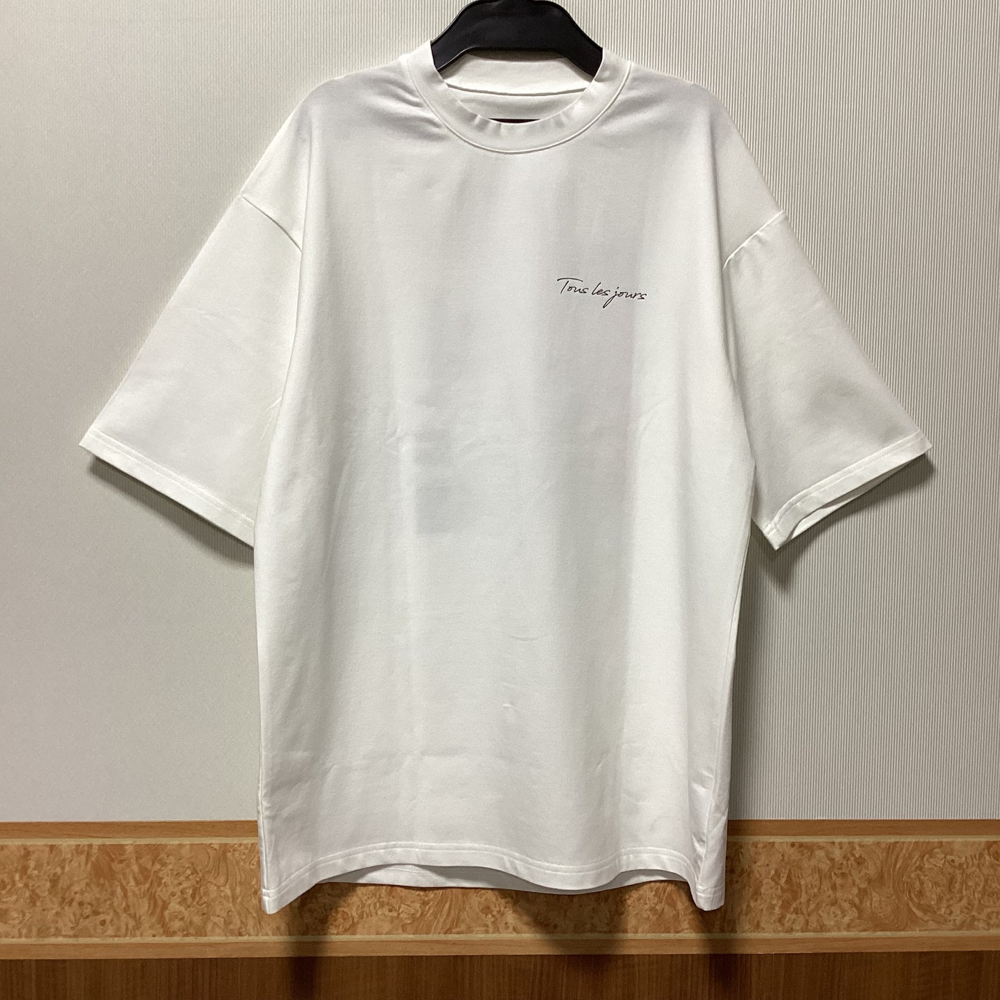 Lallia Mu バックプリントTシャツ