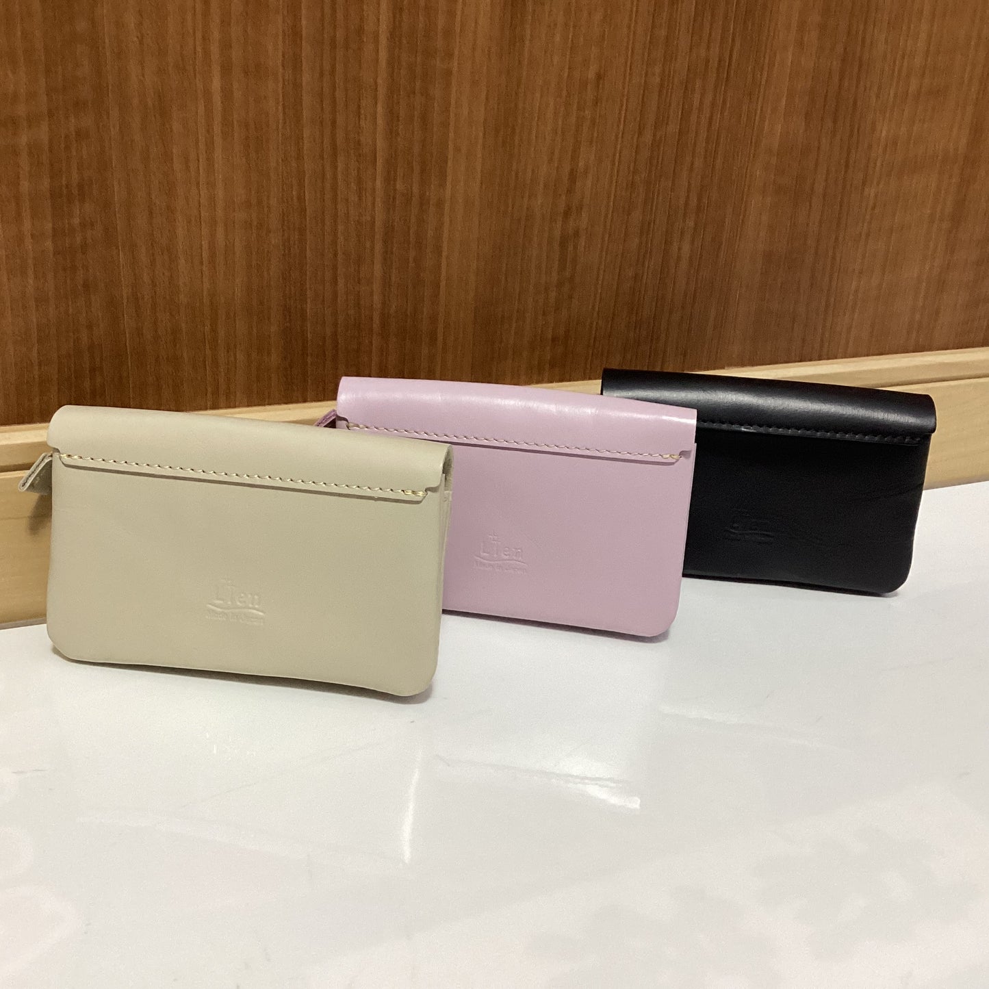 Lien 日本製抗菌レザーマルチポーチ