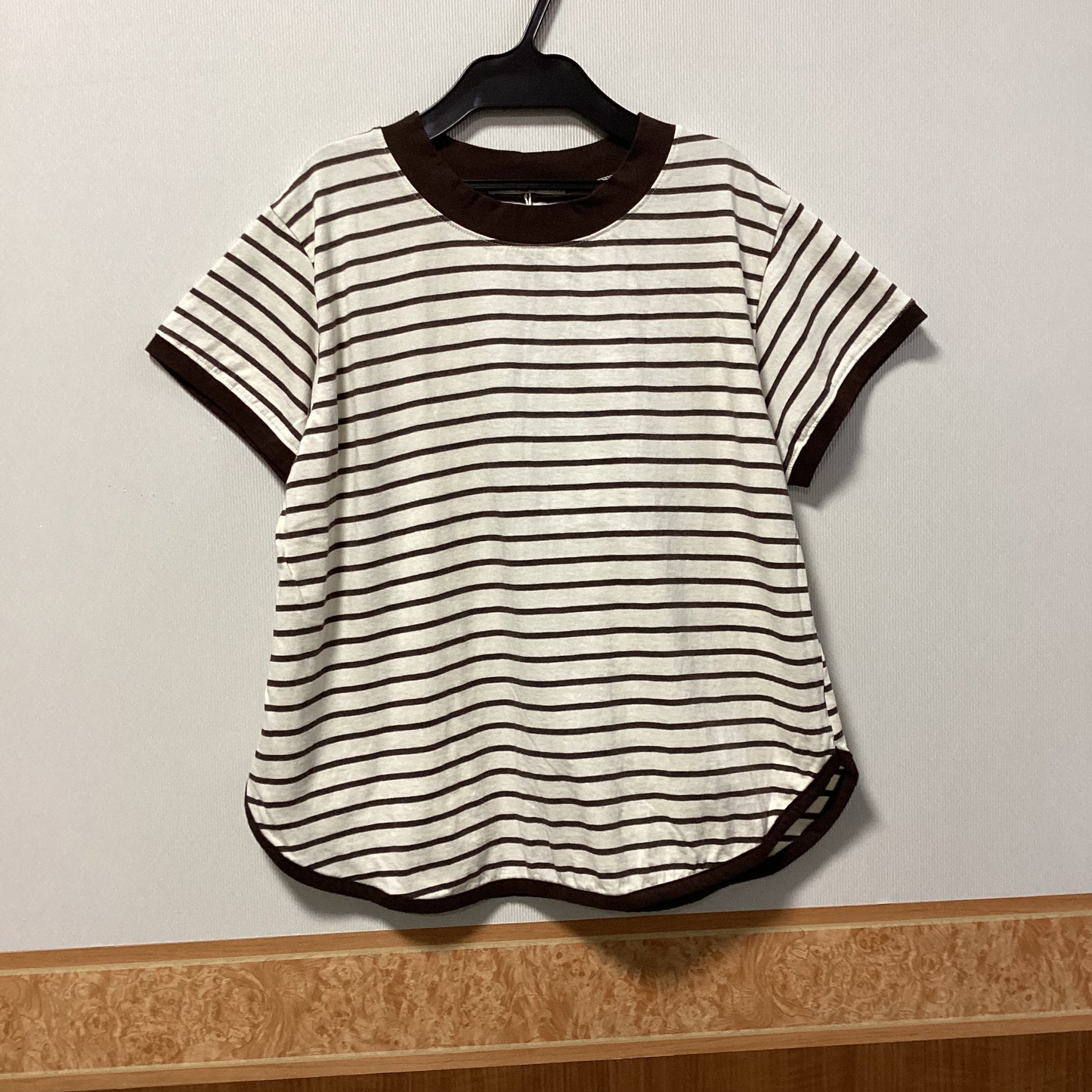 E.m.m.M 綿100%ボーダー柄半袖Tシャツ