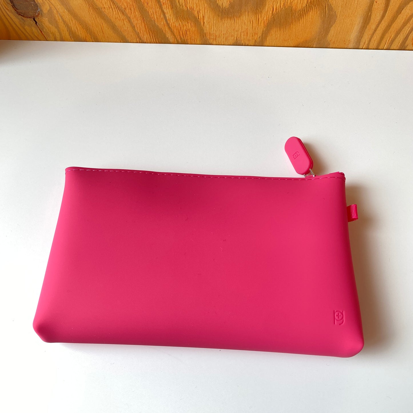 p+g design® NUU ジッパーポーチ