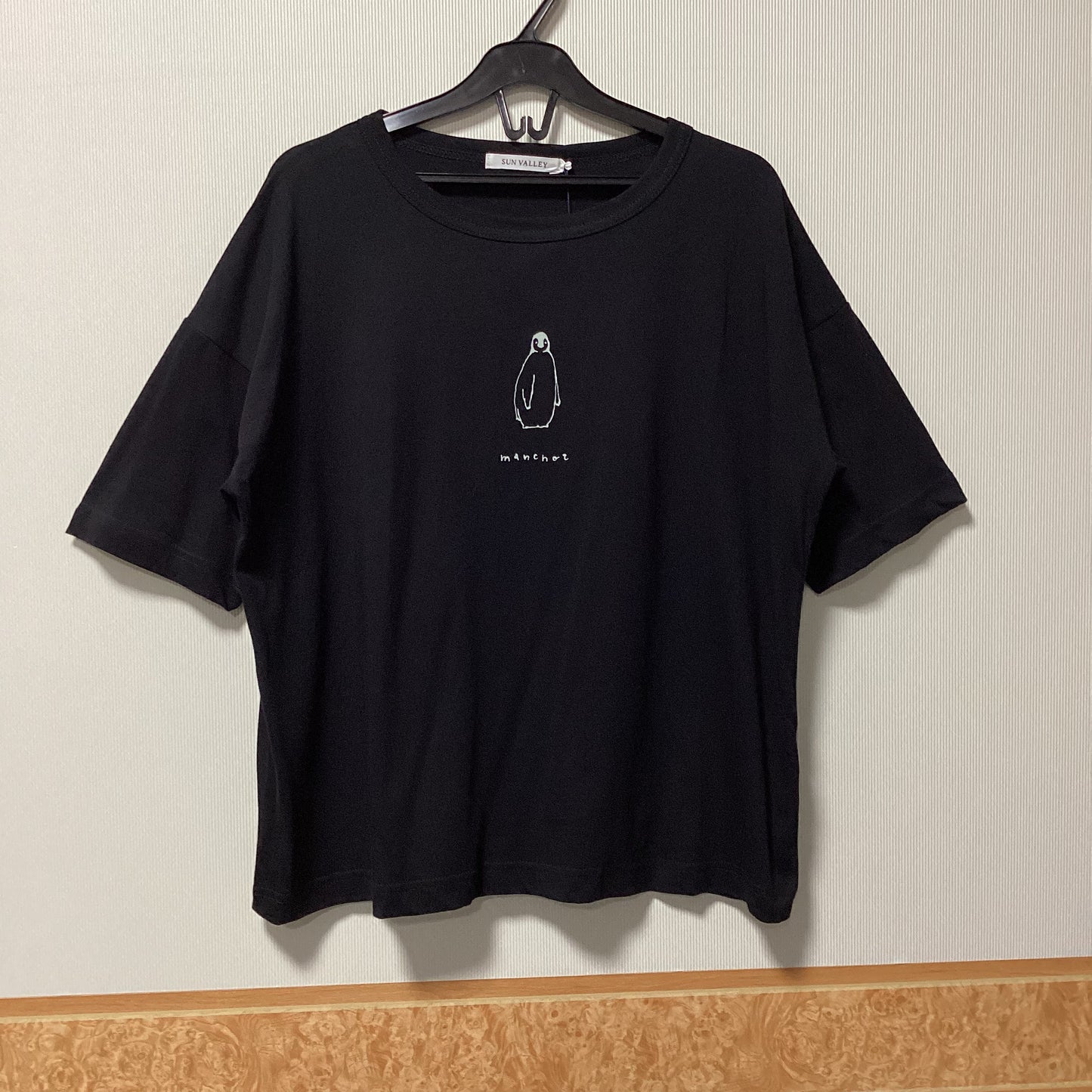 SUN VALLEY 綿100%プリントTシャツ