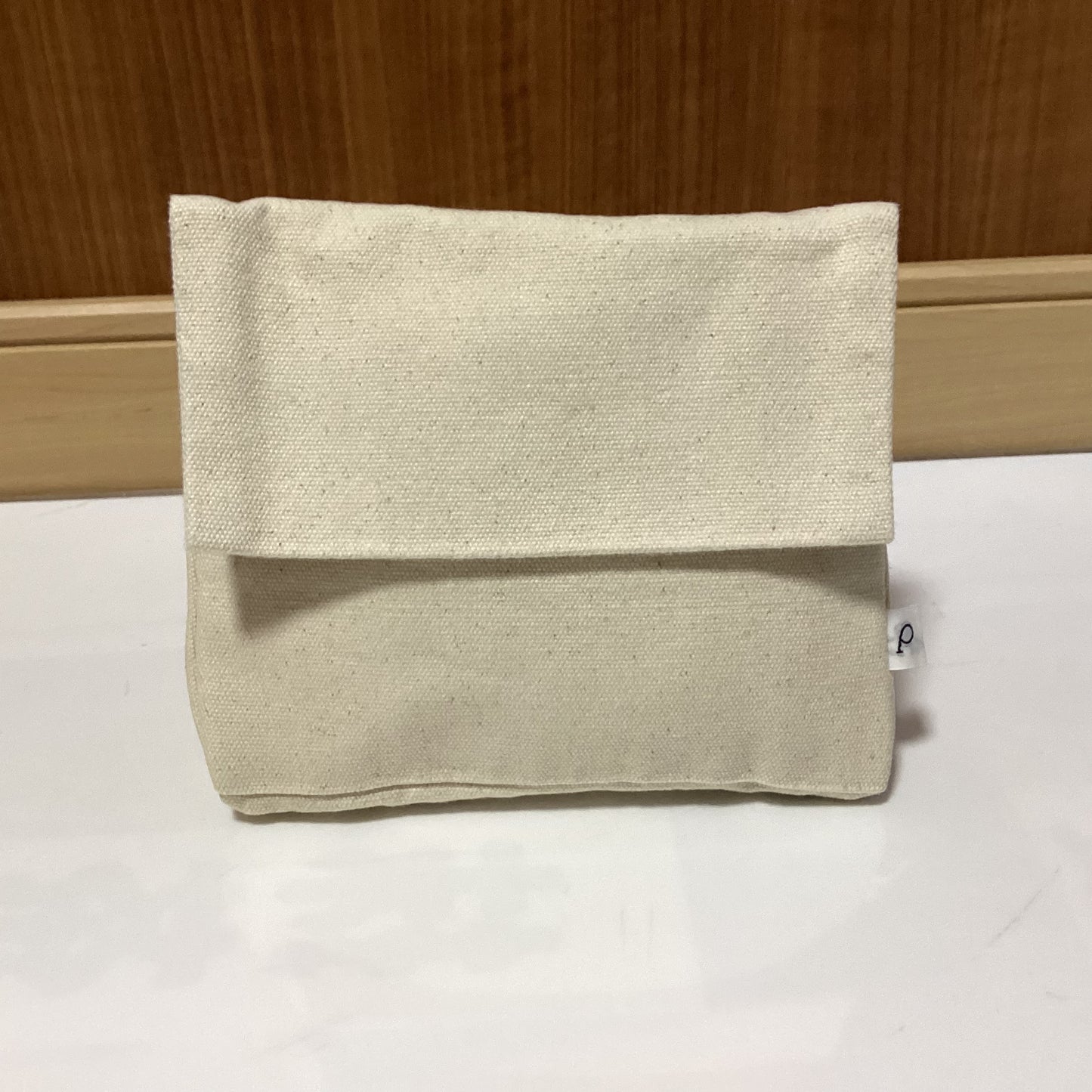 pouto 綿100%トライアンングルポーチ