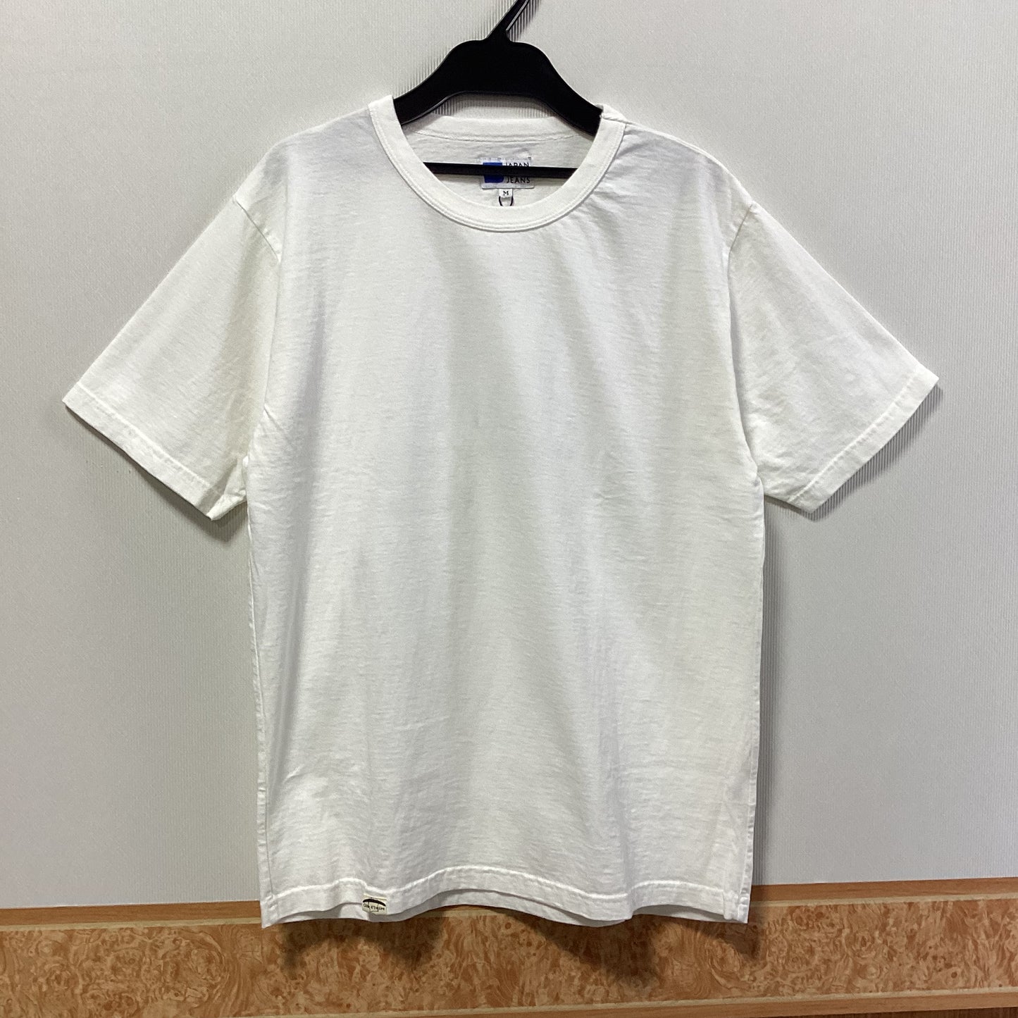 JAPAN BLUE JEANS 日本製綿100%Tシャツ