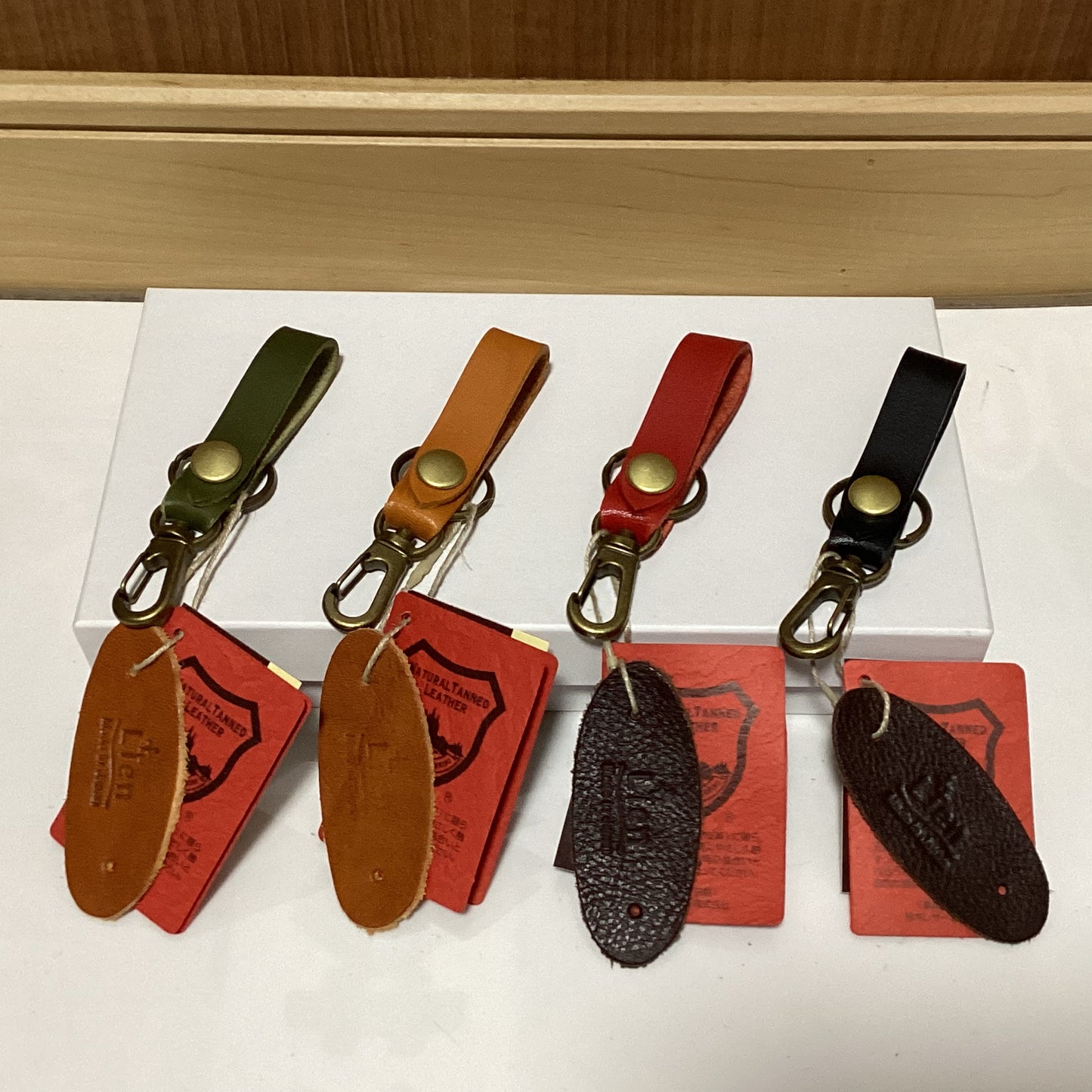 Lien 日本製レザーキーホルダー
