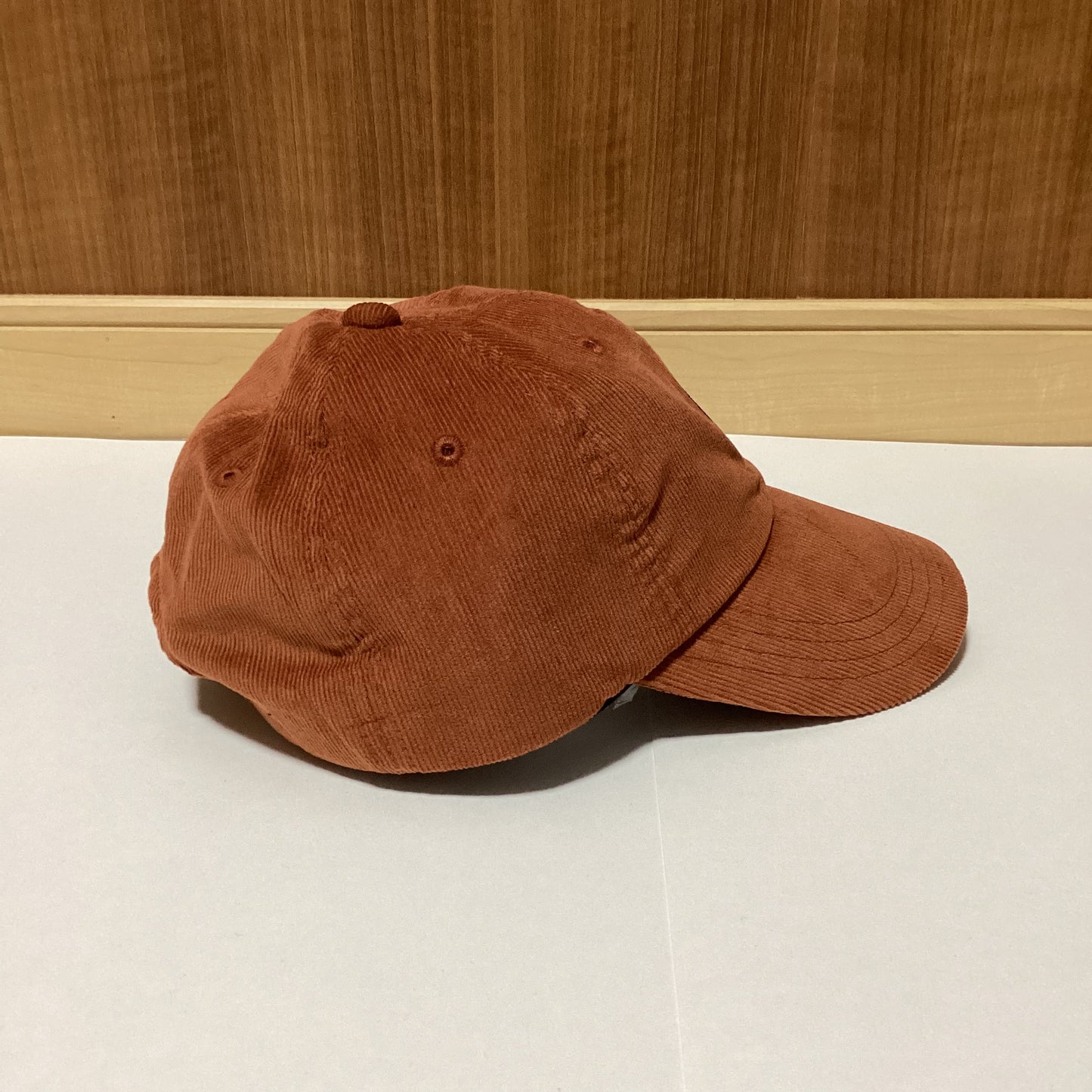 Basipuenti 綿100%コードュロイキャップ