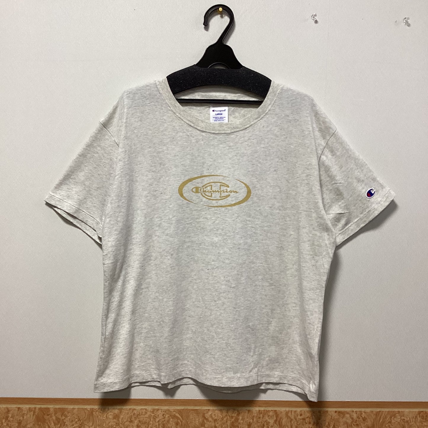 Champion 綿100%プリントTシャツ