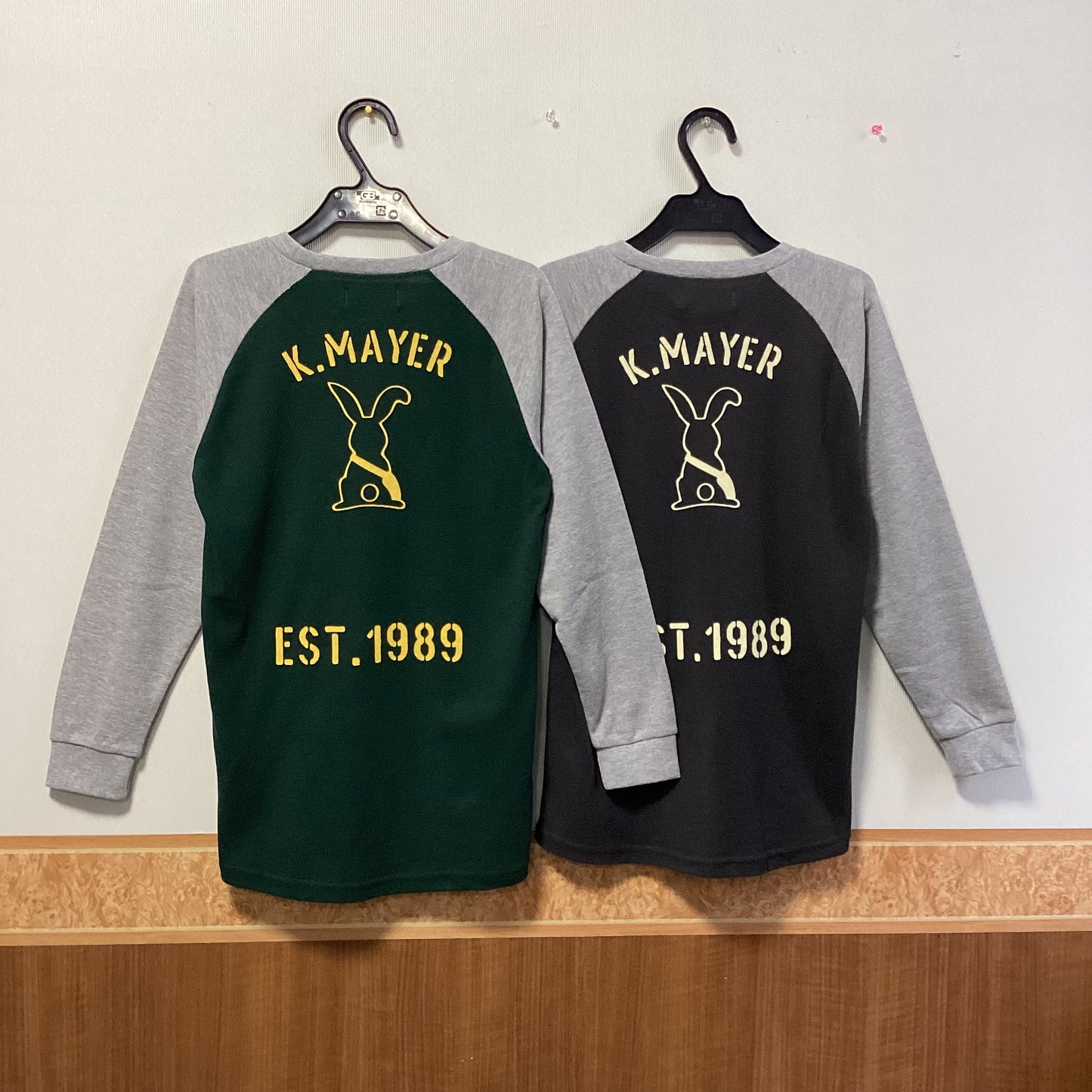 KRIFF MAYER ｻｰﾏﾙﾗｸﾞﾗﾝﾌﾟﾘﾝﾄT