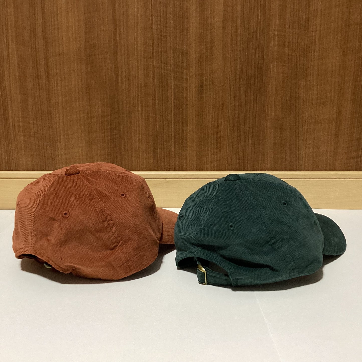 Basipuenti 綿100%コードュロイキャップ