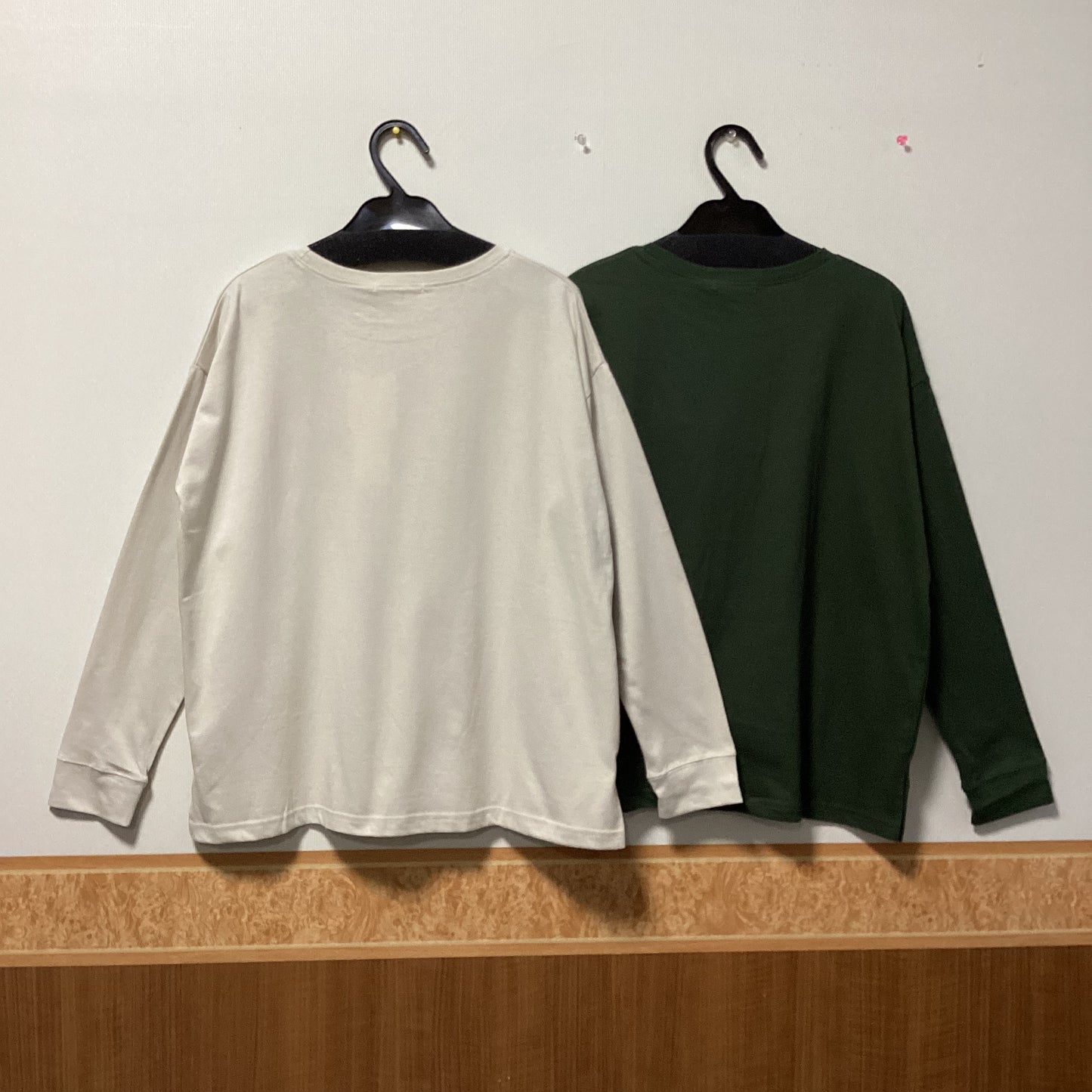 SUN VALLEY 綿100%ロゴTシャツ