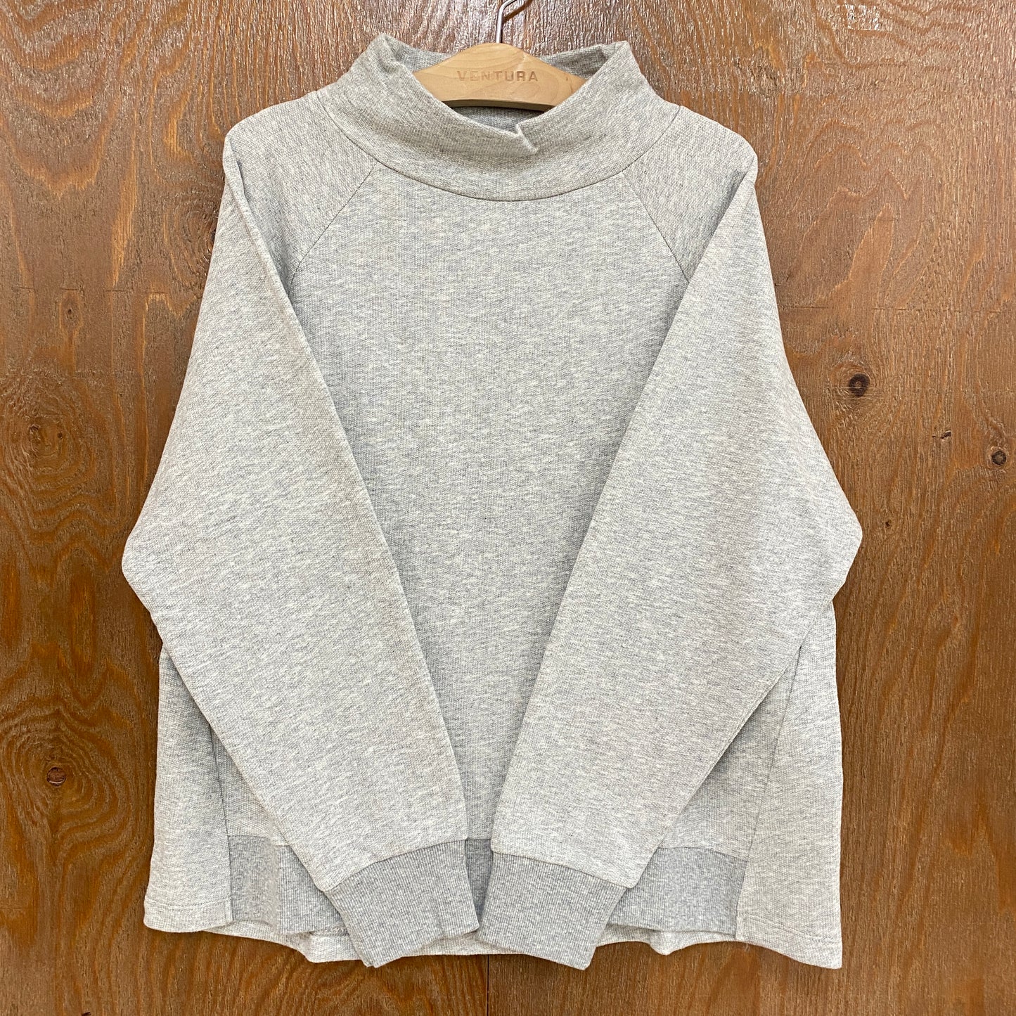 Cafetty®綿100%デザインヘムハイネック