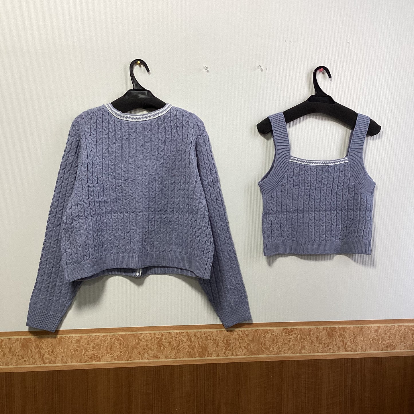 179/WG ﾋﾞｽﾁｪ付きﾆｯﾄｶｰﾃﾞｨｶﾞﾝ