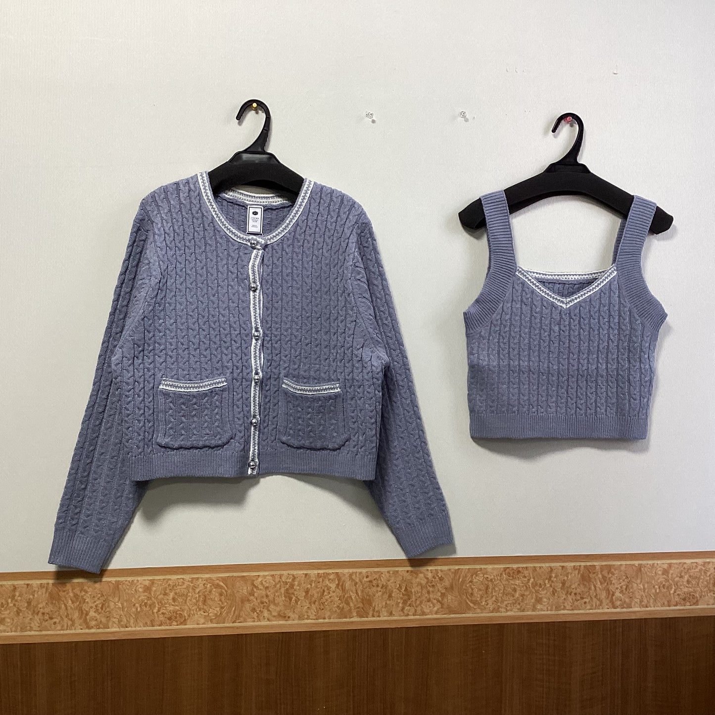 179/WG ﾋﾞｽﾁｪ付きﾆｯﾄｶｰﾃﾞｨｶﾞﾝ