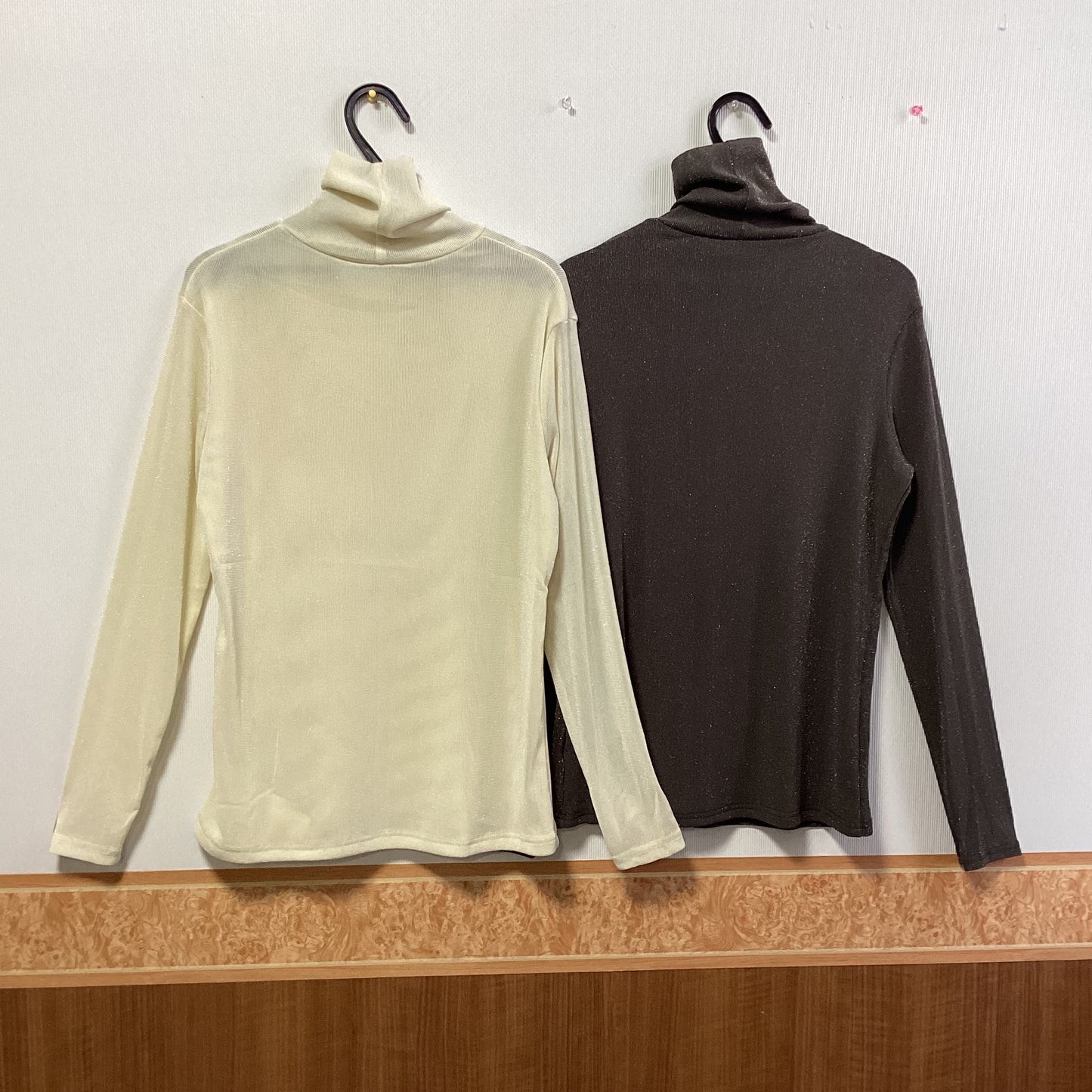 B.R.G ﾗﾒ入りﾀｰﾄﾙﾈｯｸ