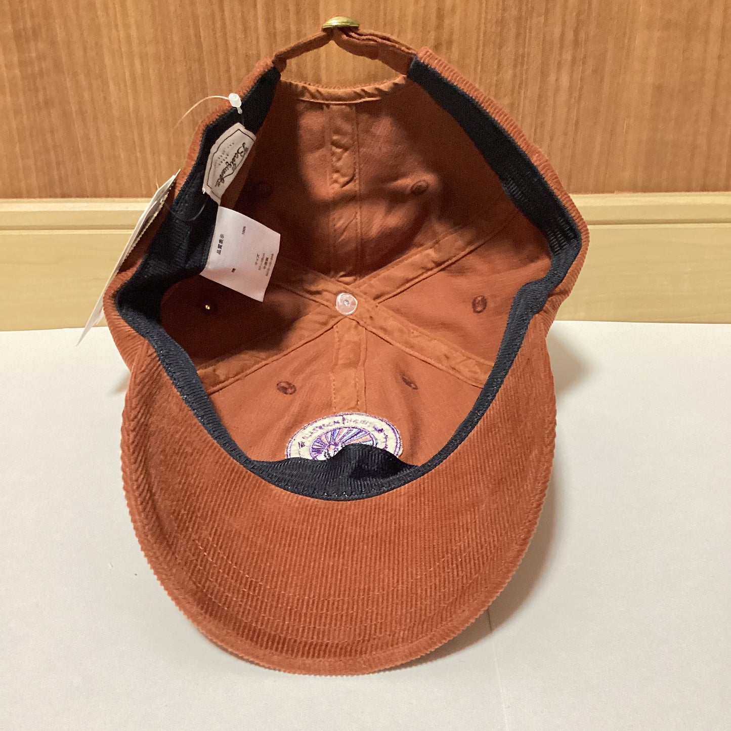 Basipuenti 綿100%コードュロイキャップ