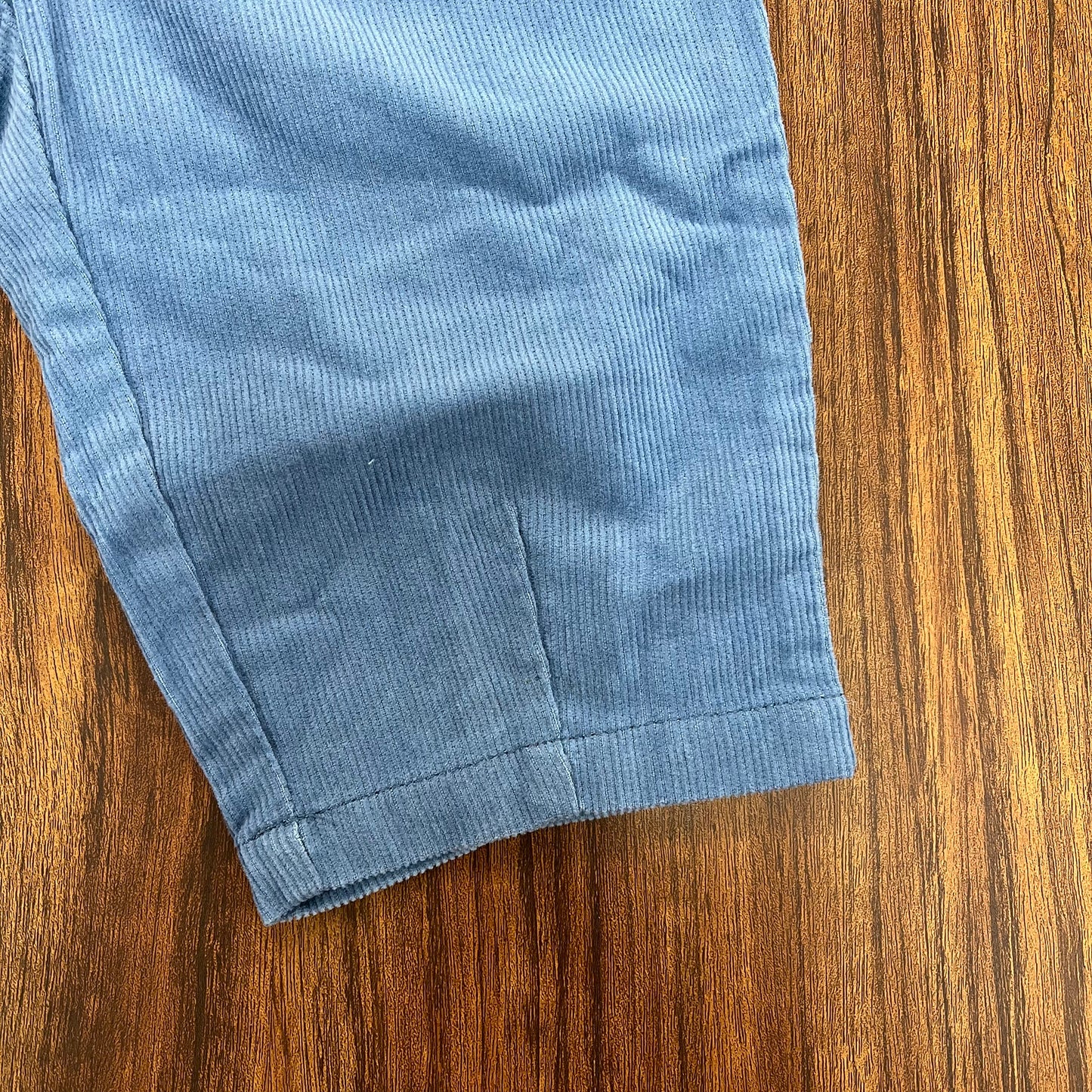 DILASH 綿100%コーデュロイパンツ