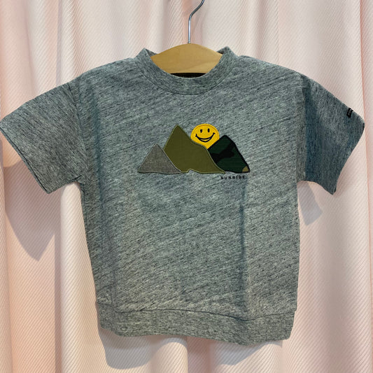 F.O.KID'S マウンテン柄半袖Tシャツ