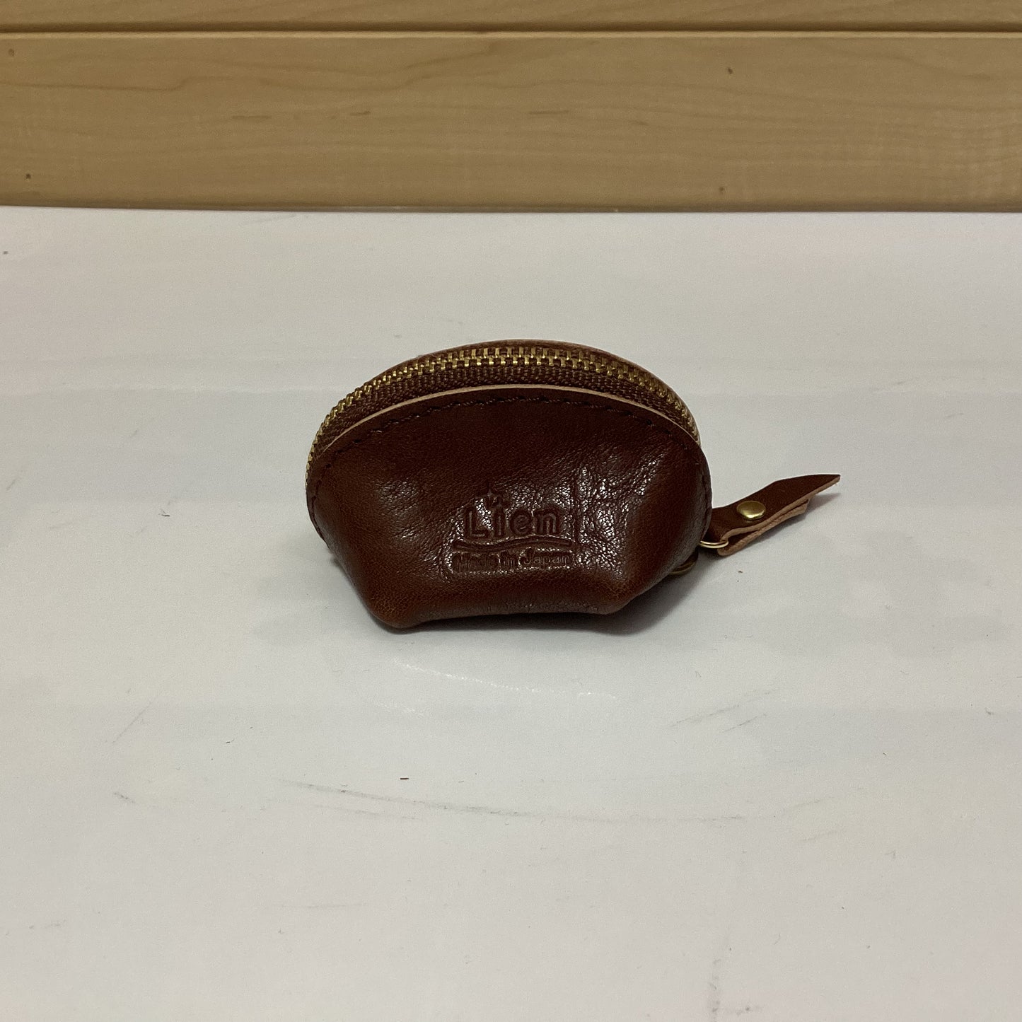 Lien 日本製ﾚｻﾞｰﾌｧｽﾅｰｺｲﾝｹｰｽ
