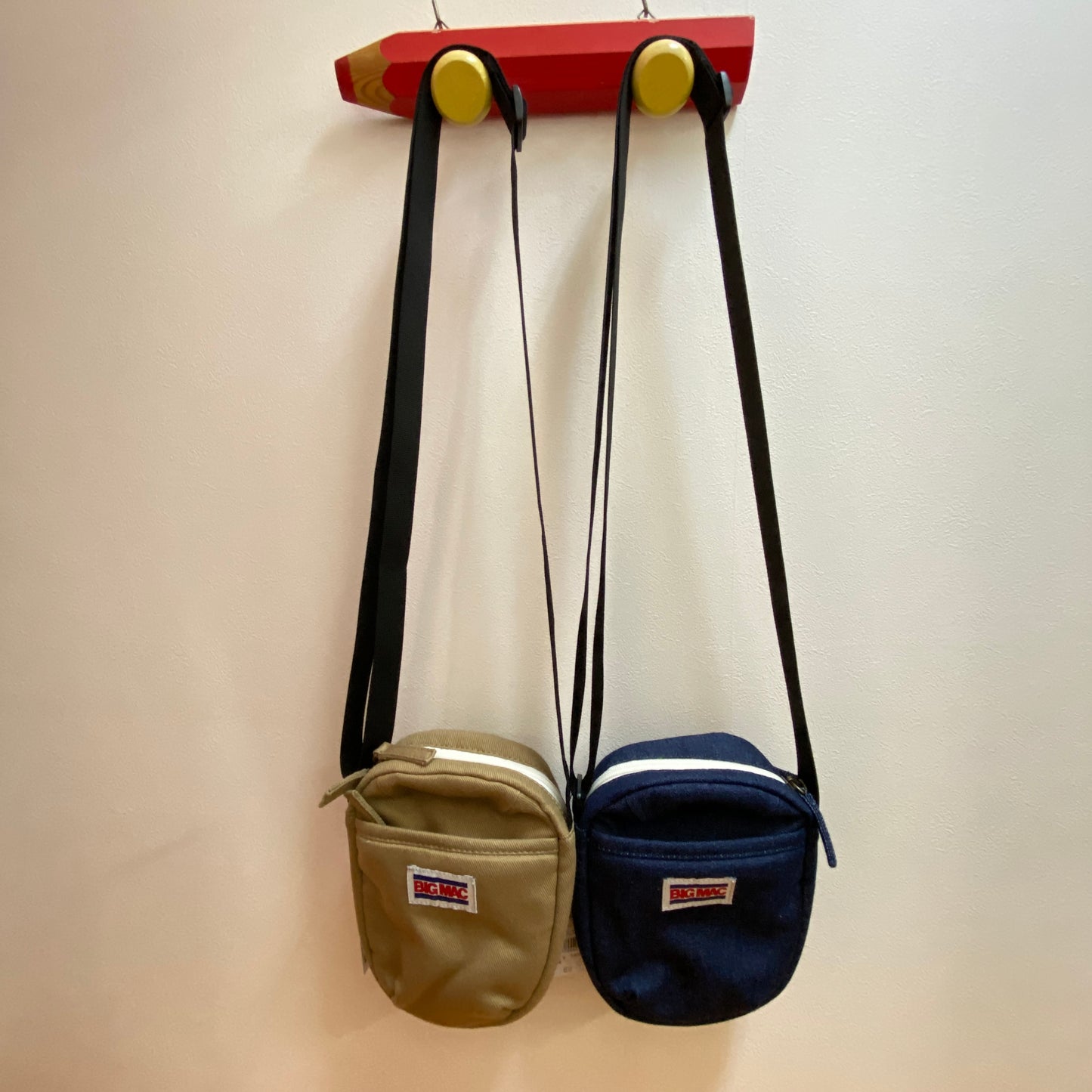 BIG MAC ロゴミニショルダーバッグ