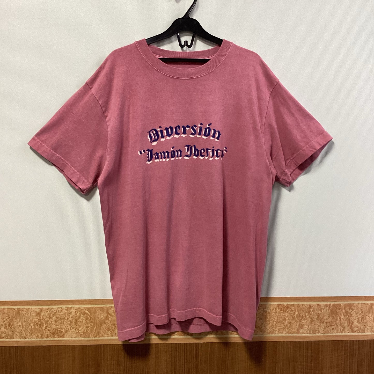 JOHNBULL 綿100%ﾛｺﾞﾌﾟﾘﾝﾄTｼｬﾂ