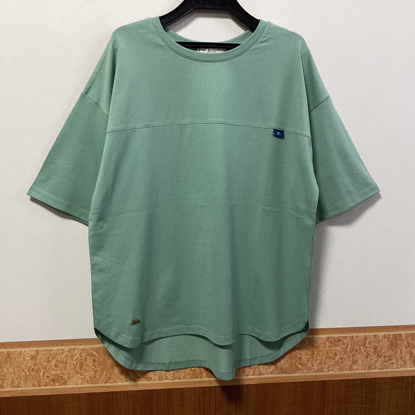 Keitto バックプリント七分袖Tシャツ