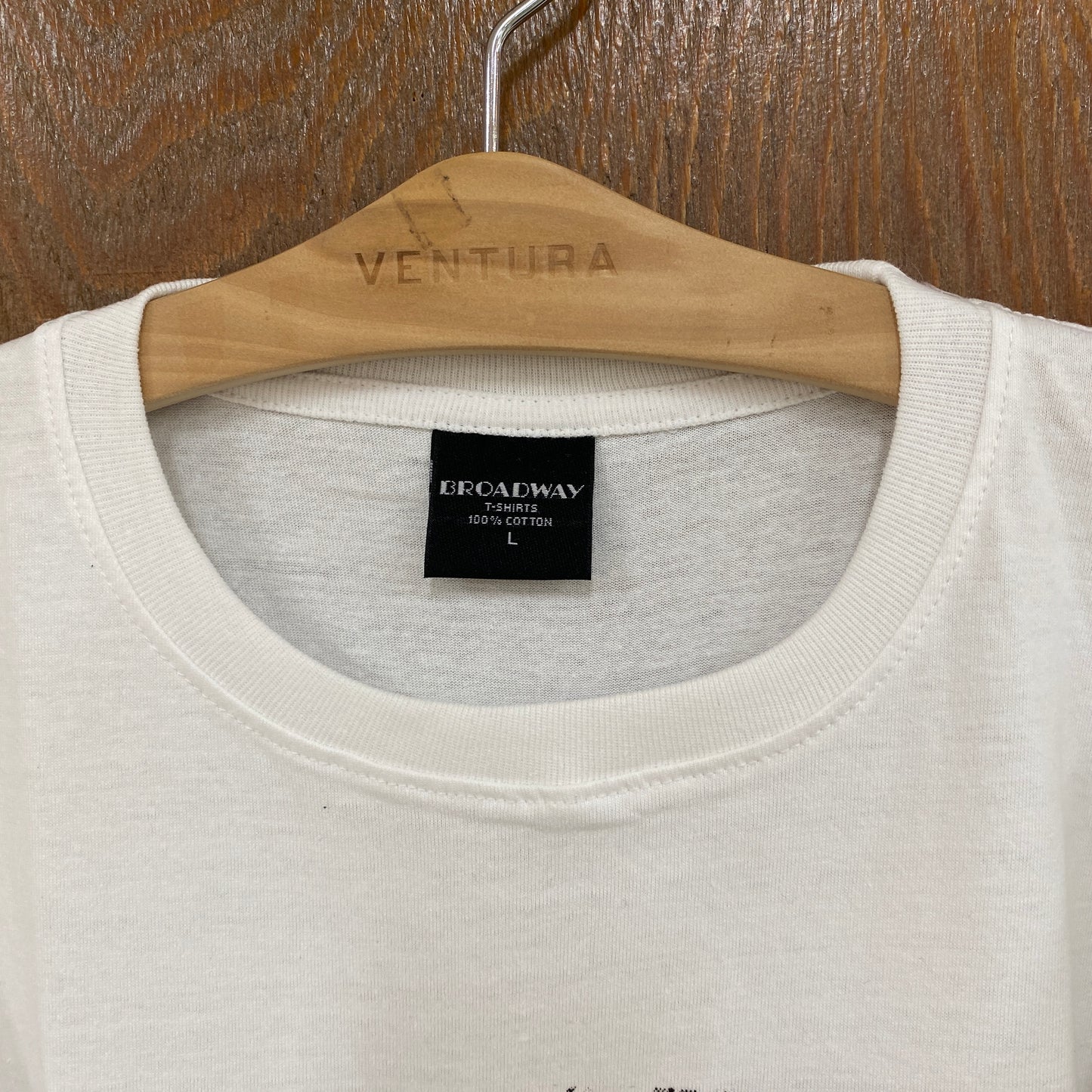 BROADWAY 綿100%プリントTシャツ