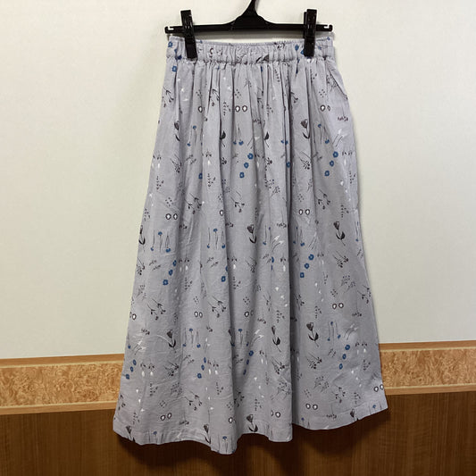 SUN VALLEY 小花柄ﾌﾚｱｲｰｼﾞｰｽｶｰﾄ