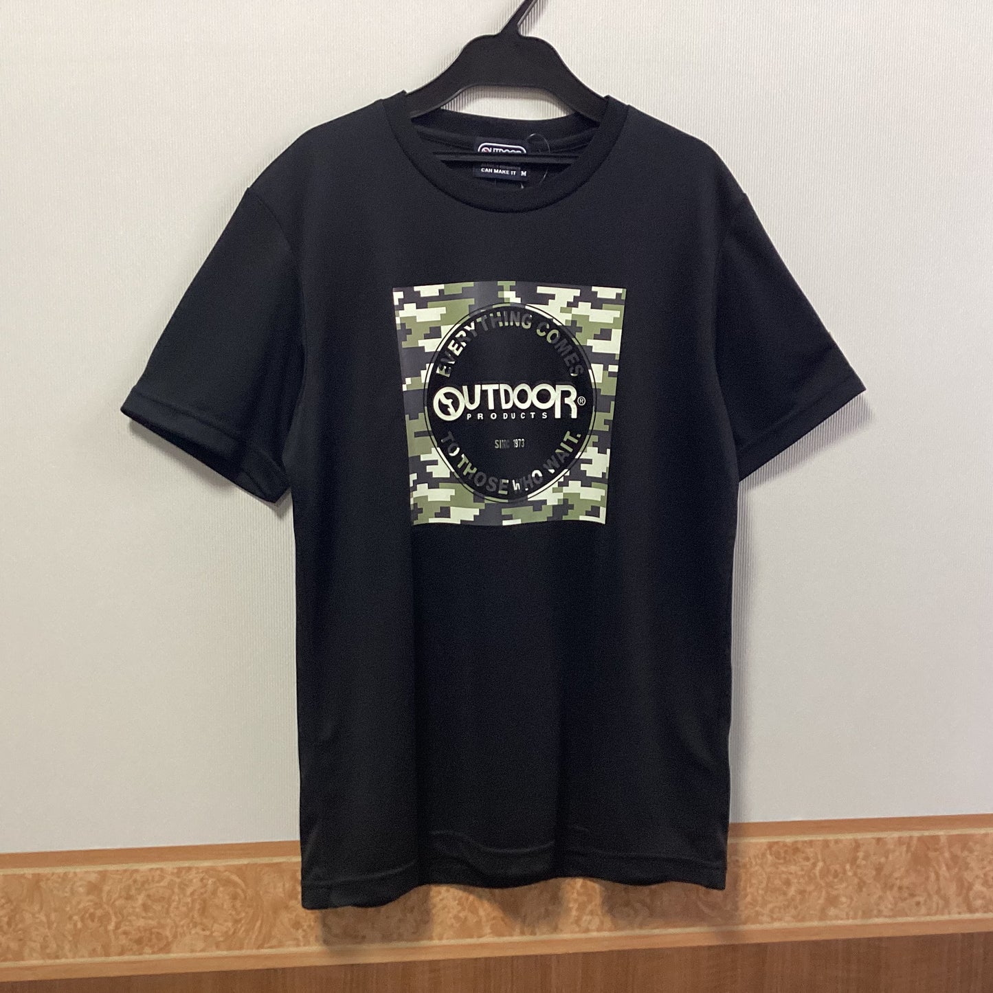 OUTDOOR®︎ ﾌﾟﾘﾝﾄ半袖Tｼｬﾂ